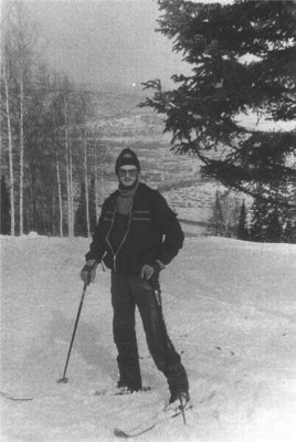 Пастор Г. впервые встал на лыжи