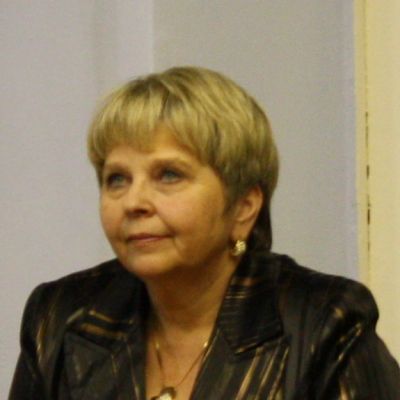 Елена Евгеньевна Кравцова