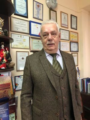 Профессор Владимир Янчук